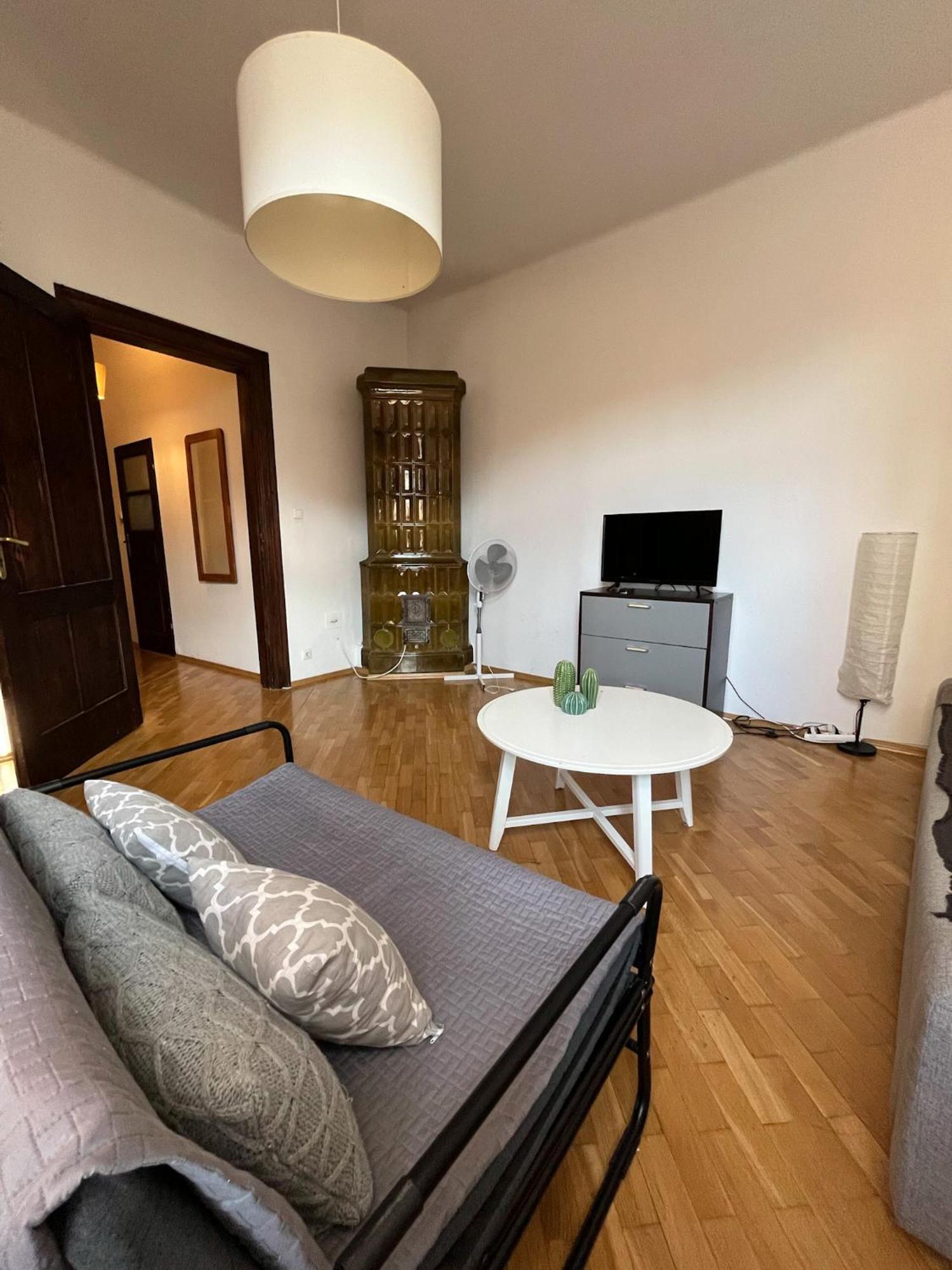 Downtown Apartment B كراكوفيا المظهر الخارجي الصورة